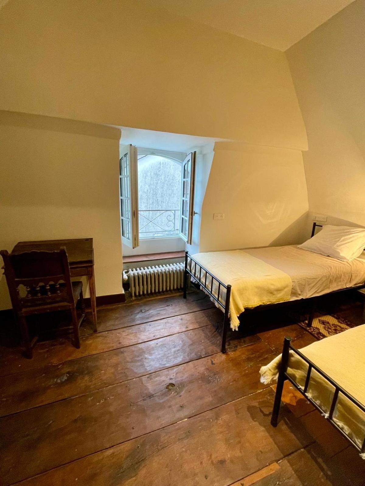 Jardin Des Remparts Bed and Breakfast Orthez Eksteriør billede