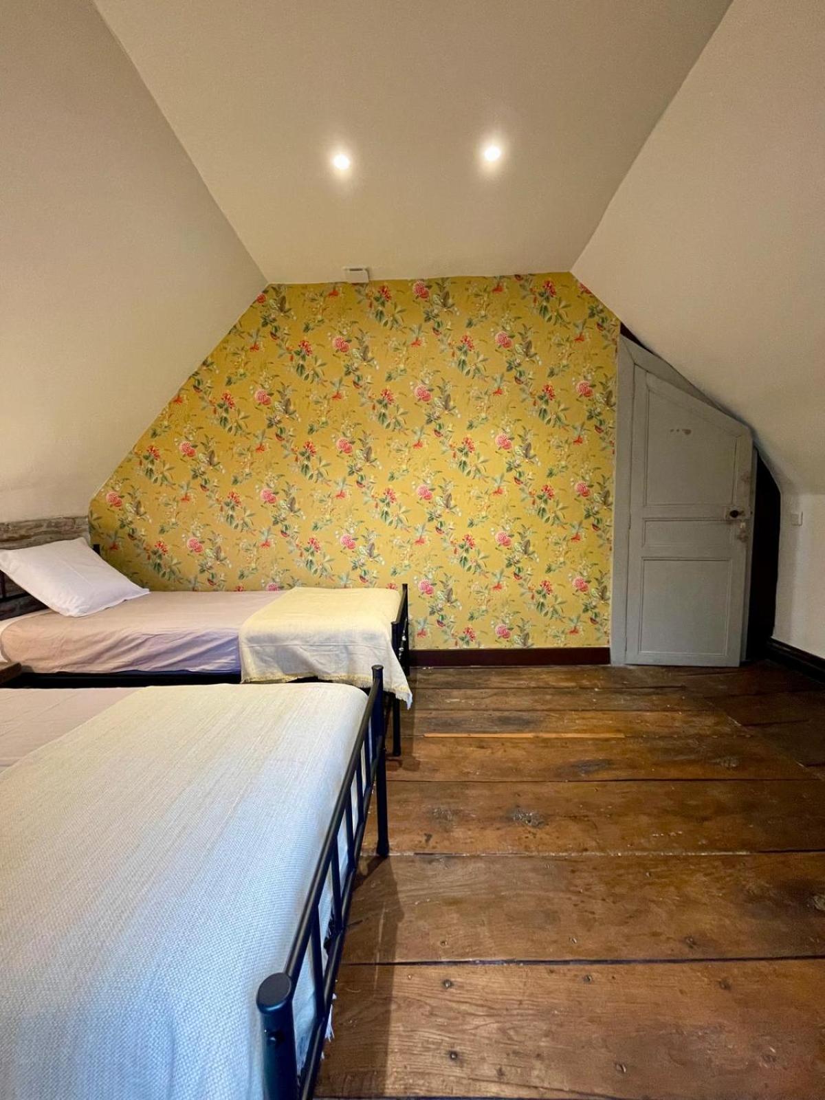 Jardin Des Remparts Bed and Breakfast Orthez Eksteriør billede