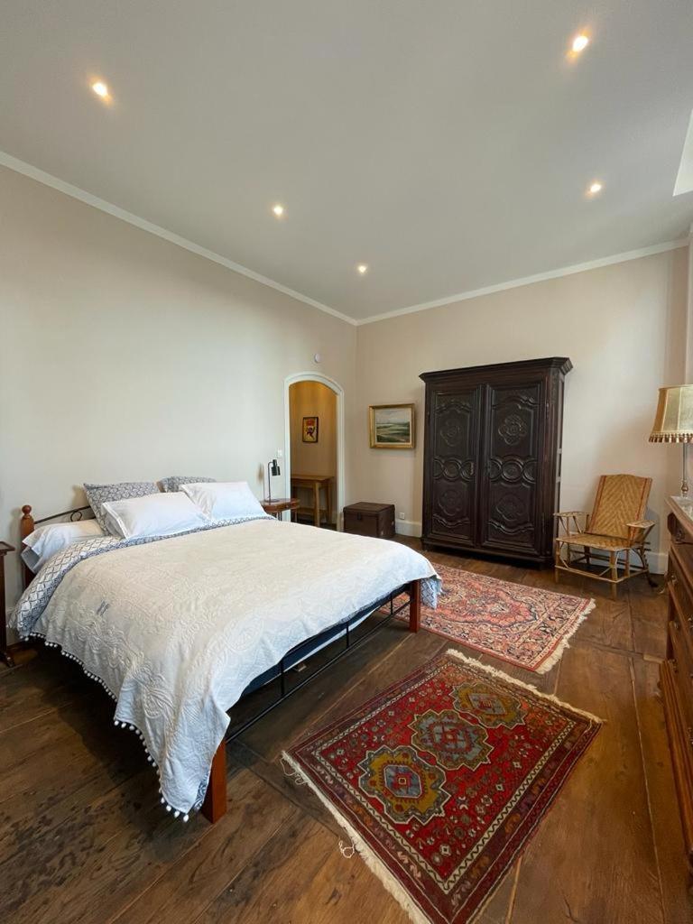 Jardin Des Remparts Bed and Breakfast Orthez Eksteriør billede